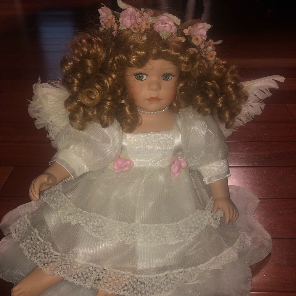 Porcelain doll! Collectible